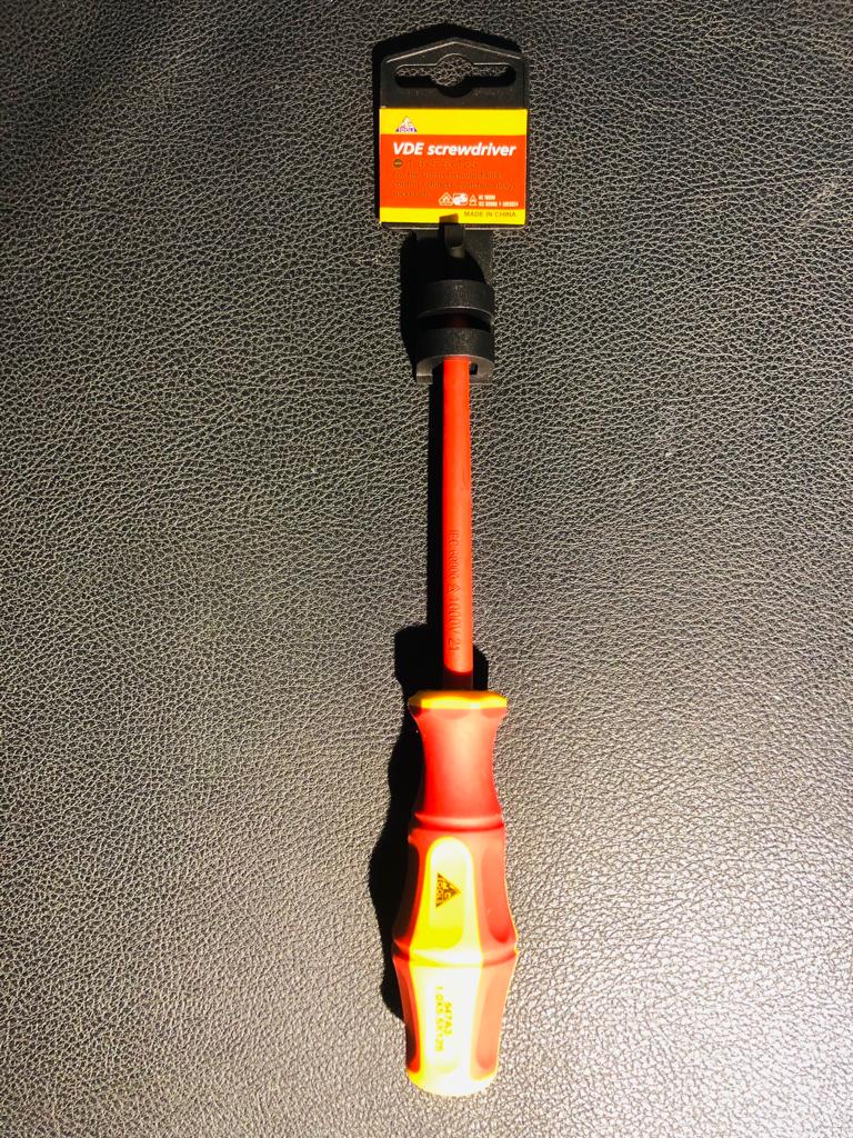 DESTORNILLADOR AISLADO 1000V PLANO, MG TOOLS 547A3